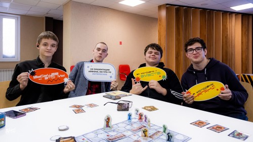 Няганские студенты приняли участие в фестивале настольных игр